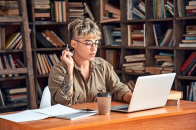 Motivationsschreiben: Kostenlose Vorlage und Expert:innentipps